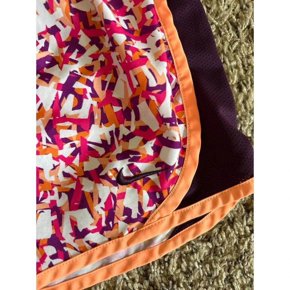 Nike‎ Girls Multicolor Running Shorts Size Medium